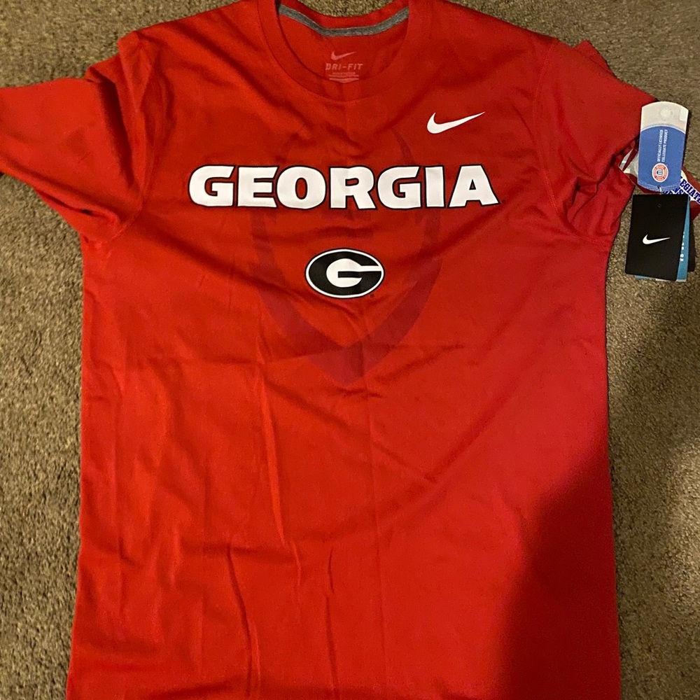 Nike Georgia Bulldogs T Shirt NWT